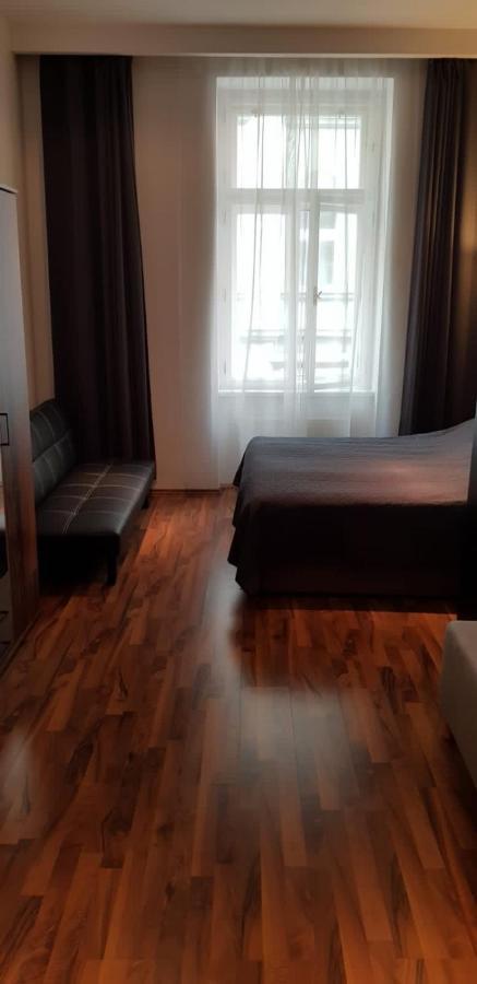 Comfortable Great Location Close To Center Apartmán Prague